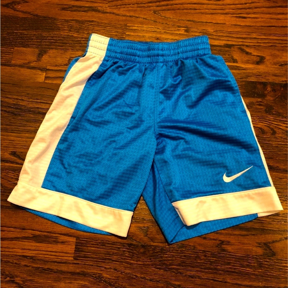 Nike boys athletic shorts. Size small
